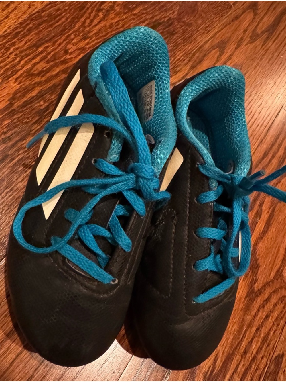 Adidas Conquisto Boys Size 11K Soccer Cleats Black Blue Lace Up
